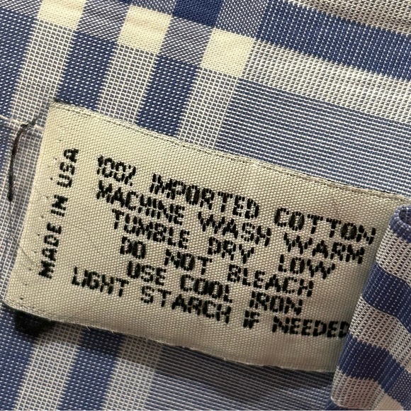 Gitman Bros Button Up Dress Shirt. Medium - Picture 4 of 6